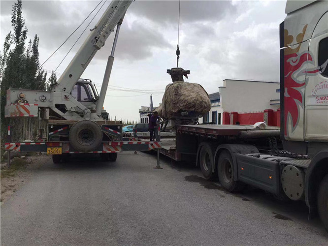 兴业县狭窄场地（如小区、车间）适合用哪种吊车？